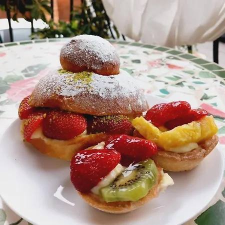 Rosangela Bed and Breakfast 3*