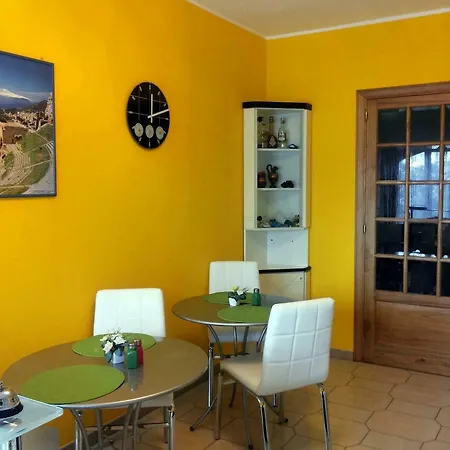 Bed and Breakfast Rosangela Ταορμίνα